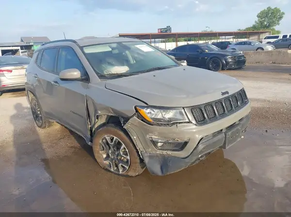 3C4NJDAB5KT847029 2019 JEEP COMPASS - Image 1