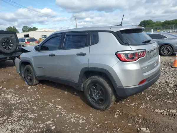 3C4NJDAB5LT132303 2020 JEEP COMPASS - Image 2