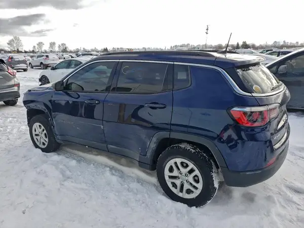 3C4NJDAB5LT137243 2020 JEEP COMPASS - Image 2
