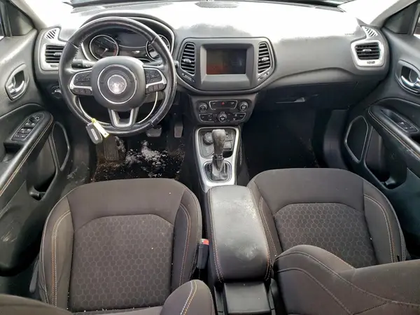 3C4NJDAB5LT137243 2020 JEEP COMPASS - Image 8