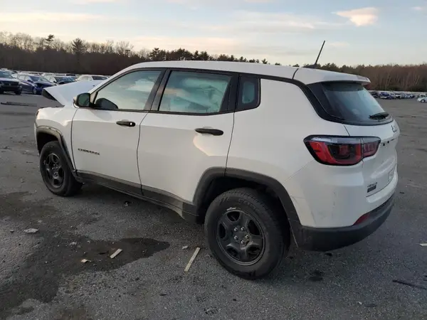 3C4NJDAB5LT210109 2020 JEEP COMPASS - Image 2