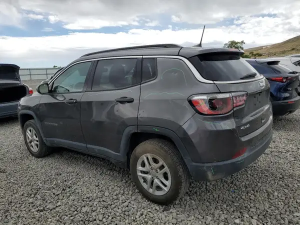 3C4NJDAB5LT242784 2020 JEEP COMPASS - Image 2