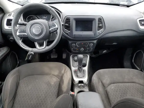 3C4NJDAB5LT242784 2020 JEEP COMPASS - Image 8