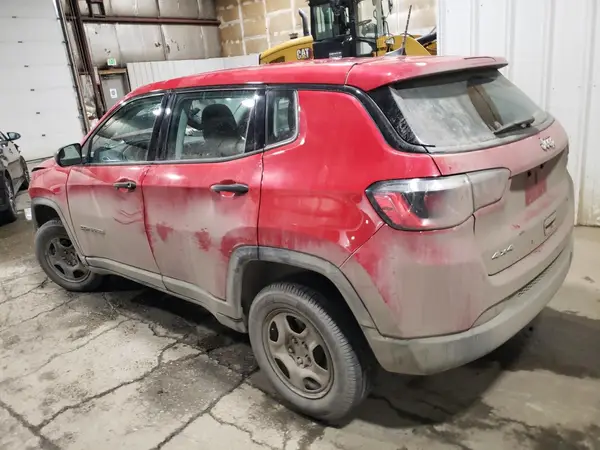 3C4NJDAB5LT242817 2020 JEEP COMPASS - Image 2