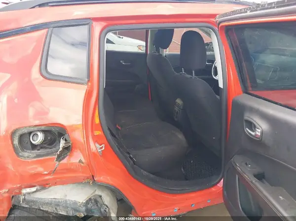 3C4NJDAB5LT242848 2020 JEEP COMPASS - Image 8