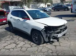 3C4NJDAB5LT256426 2020 JEEP COMPASS