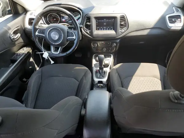 3C4NJDAB5MT555108 2021 JEEP COMPASS - Image 8