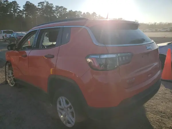3C4NJDAB5MT591218 2021 JEEP COMPASS - Image 2