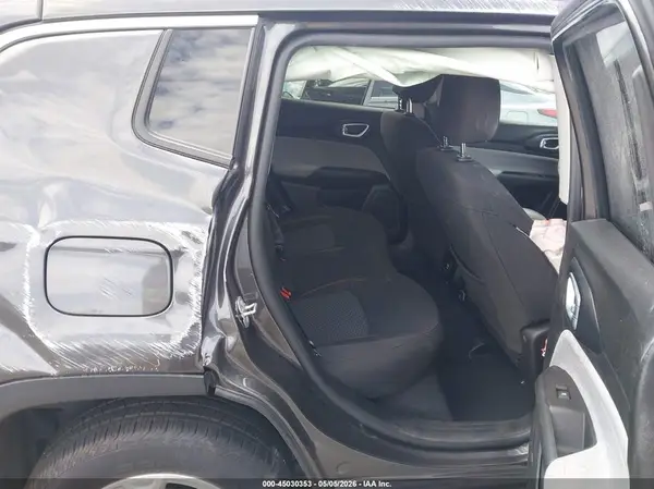 3C4NJDAB5NT220349 2022 JEEP COMPASS - Image 8