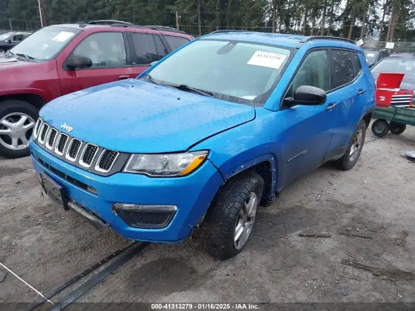 3C4NJDAB6JT100599 2018 JEEP COMPASS - Image 2