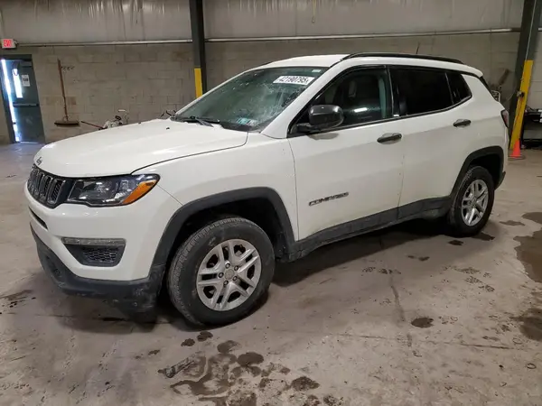3C4NJDAB6JT103857 2018 JEEP COMPASS - Image 1