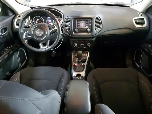 3C4NJDAB6JT111389 2018 JEEP COMPASS - Image 8