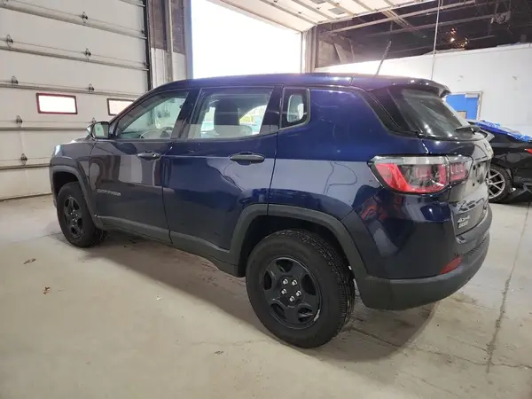 3C4NJDAB6JT191535 2018 JEEP COMPASS - Image 2