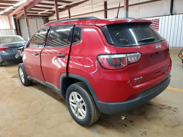 3C4NJDAB6JT281655 2018 JEEP COMPASS - Image 2