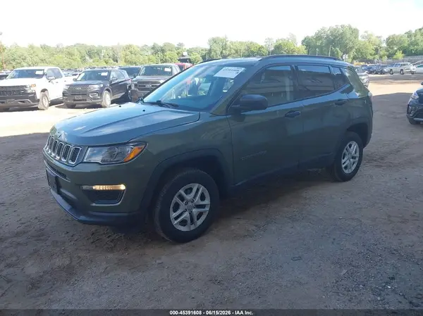 3C4NJDAB6JT392237 2018 JEEP COMPASS - Image 2