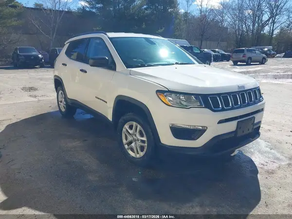 3C4NJDAB6JT413765 2018 JEEP COMPASS - Image 1