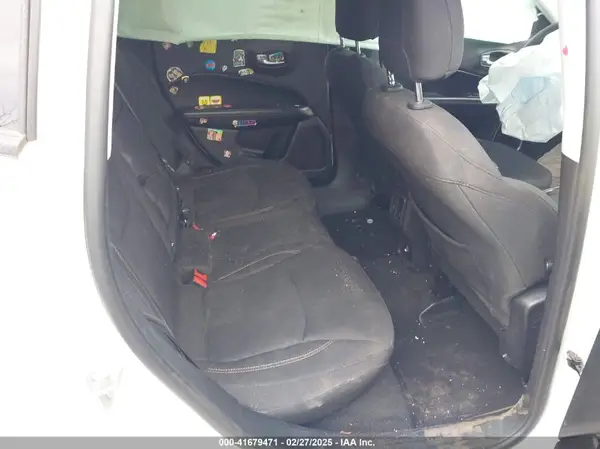 3C4NJDAB6JT456728 2018 JEEP COMPASS - Image 8