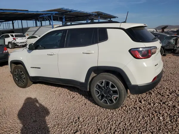 3C4NJDAB6KT723688 2019 JEEP COMPASS - Image 2