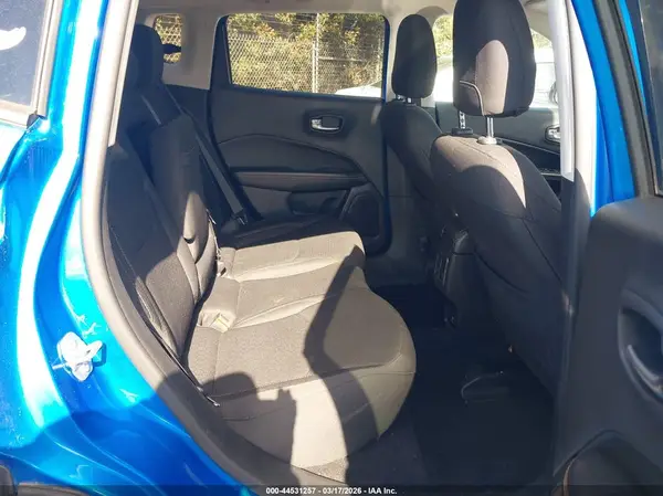 3C4NJDAB6LT148204 2020 JEEP COMPASS - Image 8