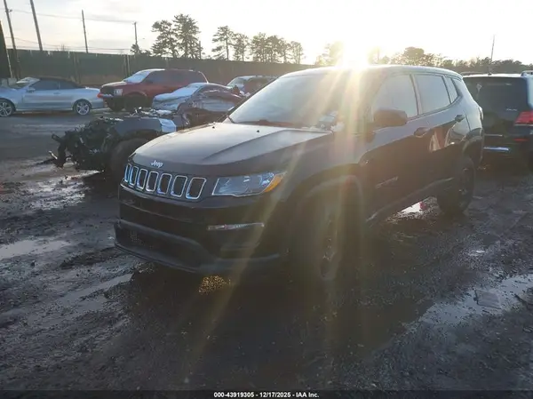 3C4NJDAB6LT148459 2020 JEEP COMPASS - Image 2