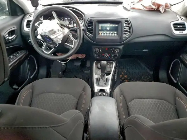 3C4NJDAB6LT168548 2020 JEEP COMPASS - Image 8