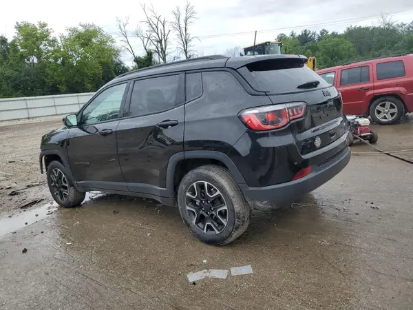 3C4NJDAB6LT205226 2020 JEEP COMPASS - Image 2