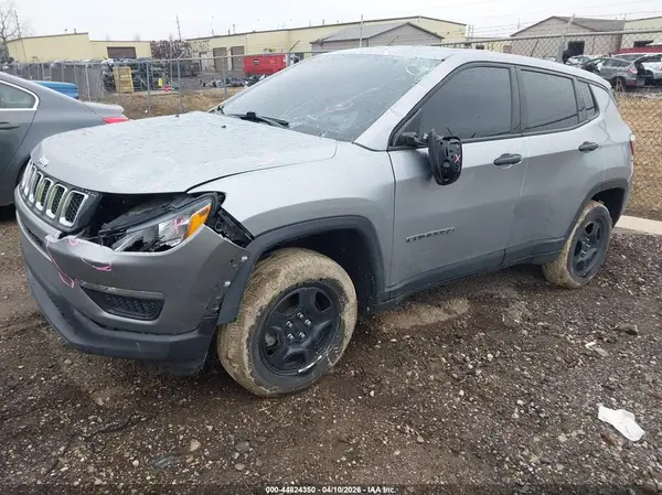 3C4NJDAB6MT537359 2021 JEEP COMPASS - Image 2