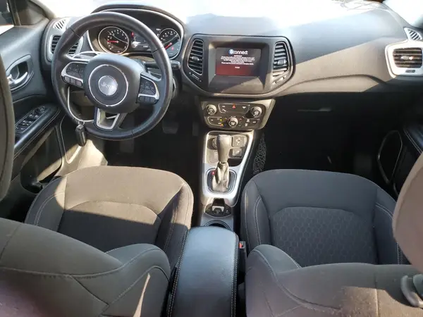 3C4NJDAB7JT131991 2018 JEEP COMPASS - Image 8
