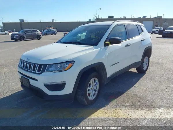 3C4NJDAB7JT401804 2018 JEEP COMPASS - Image 2