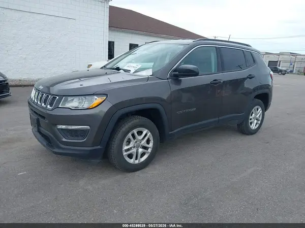 3C4NJDAB7KT620005 2019 JEEP COMPASS - Image 2