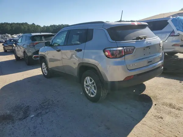 3C4NJDAB7KT620120 2019 JEEP COMPASS - Image 2