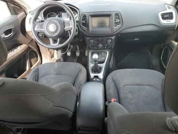 3C4NJDAB7KT712179 2019 JEEP COMPASS - Image 8