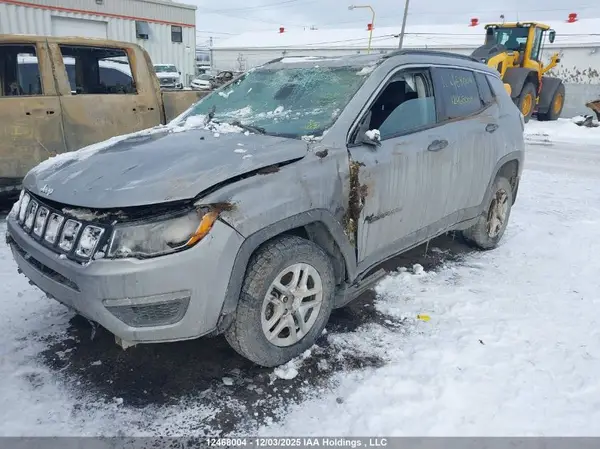 3C4NJDAB7KT817238 2019 JEEP COMPASS - Image 2