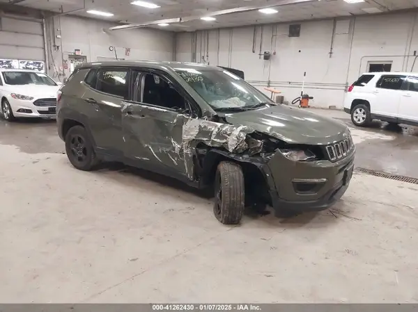 3C4NJDAB7LT132688 2020 JEEP COMPASS - Image 1