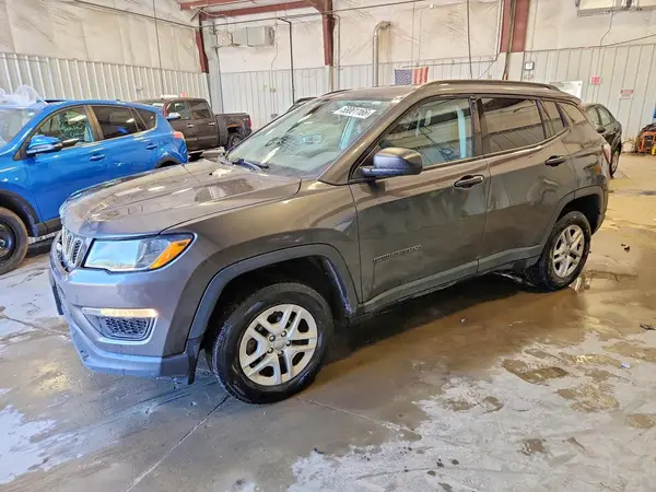 3C4NJDAB8JT147911 2018 JEEP COMPASS - Image 1