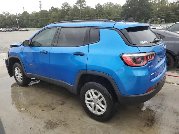 3C4NJDAB8JT232926 2018 JEEP COMPASS - Image 2