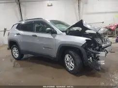 3C4NJDAB8JT261763 2018 JEEP COMPASS