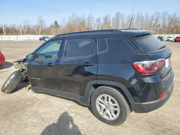 3C4NJDAB8JT284234 2018 JEEP COMPASS - Image 2