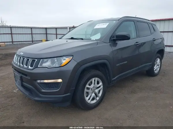 3C4NJDAB8JT343492 2018 JEEP COMPASS - Image 2