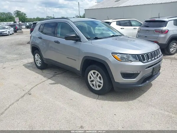 3C4NJDAB8KT619588 2019 JEEP COMPASS - Image 1