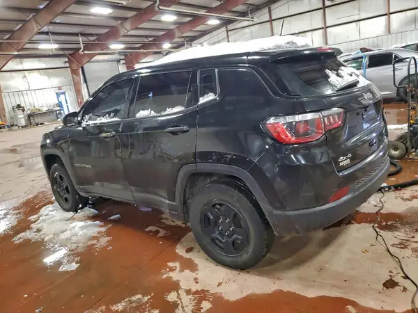 3C4NJDAB8KT796769 2019 JEEP COMPASS - Image 2