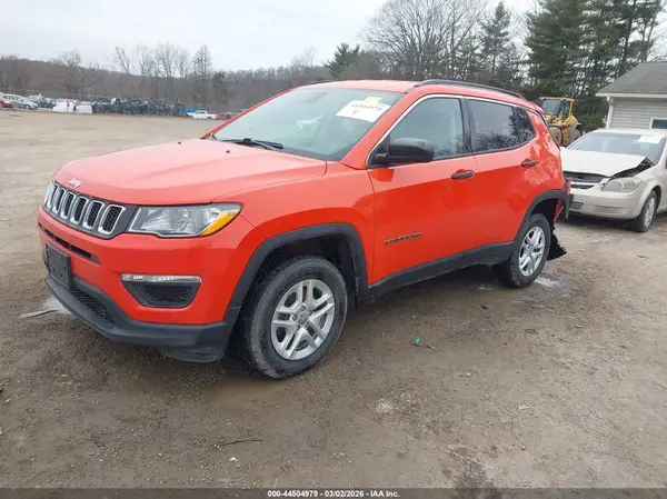 3C4NJDAB8KT811545 2019 JEEP COMPASS - Image 2