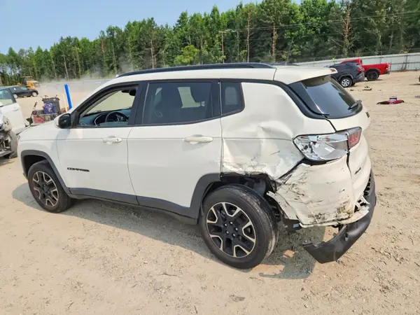 3C4NJDAB8LT174593 2020 JEEP COMPASS - Image 2