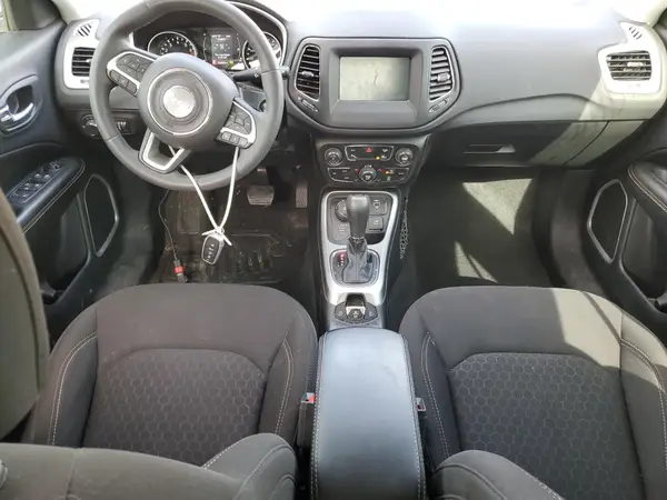 3C4NJDAB8MT549321 2021 JEEP COMPASS - Image 8