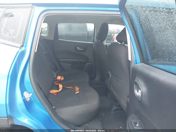 3C4NJDAB8MT579855 2021 JEEP COMPASS - Image 8