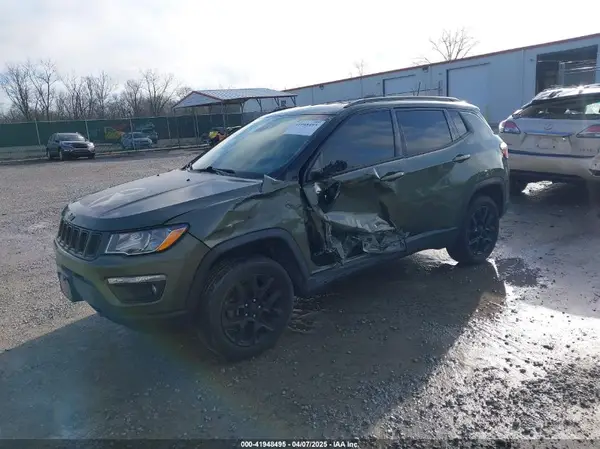 3C4NJDAB8MT591567 2021 JEEP COMPASS - Image 2