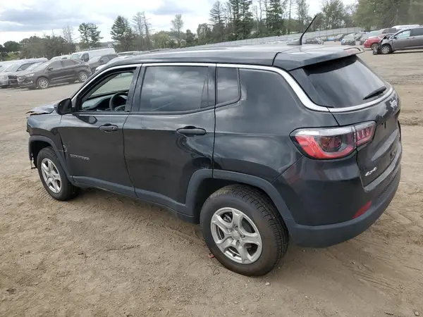 3C4NJDAB8NT221124 2022 JEEP COMPASS - Image 2