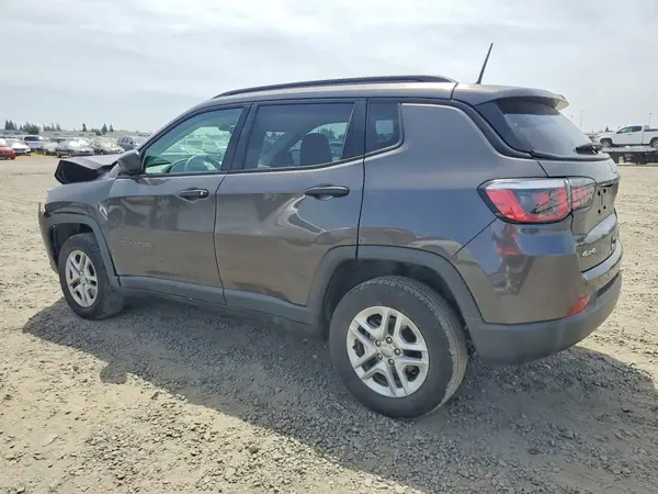 3C4NJDAB9HT636411 2017 JEEP COMPASS - Image 2