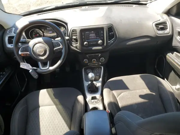 3C4NJDAB9HT641267 2017 JEEP COMPASS - Image 8