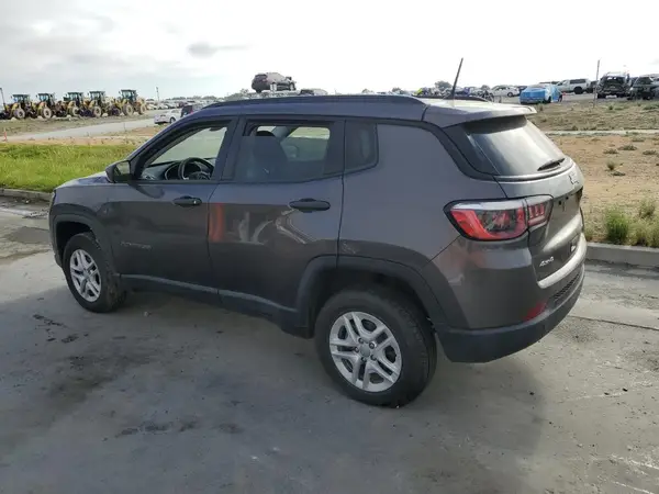 3C4NJDAB9JT151000 2018 JEEP COMPASS - Image 2